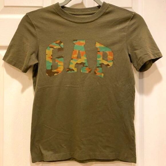 GAP  Short Sleeve Allover Print Logo Tee T-Shirt, Boys sz M (8-9yrs). - Picture 1 of 3
